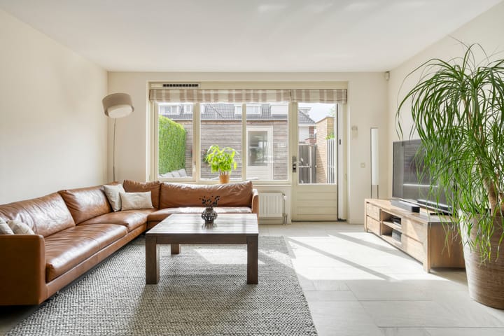 Photo 8 of Christiaan van der Takstraat 74