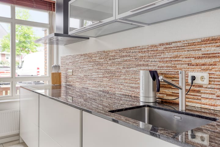 Photo 13 of Christiaan van der Takstraat 74