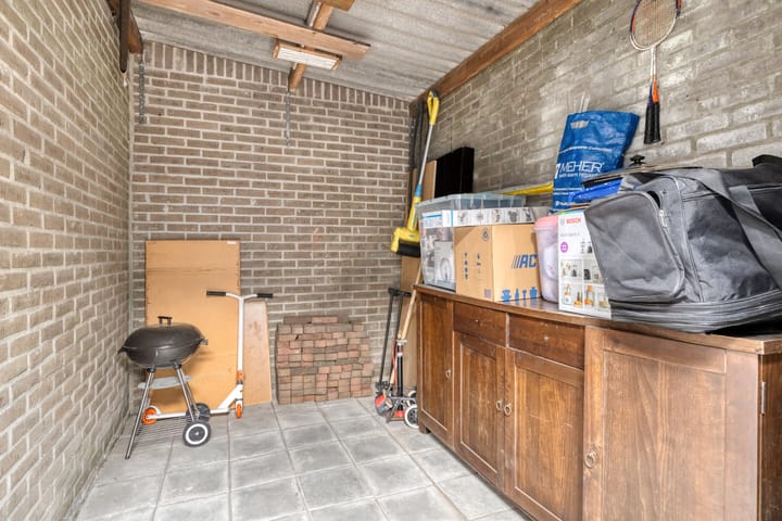 Foto 18 van Zuiderstraat 232