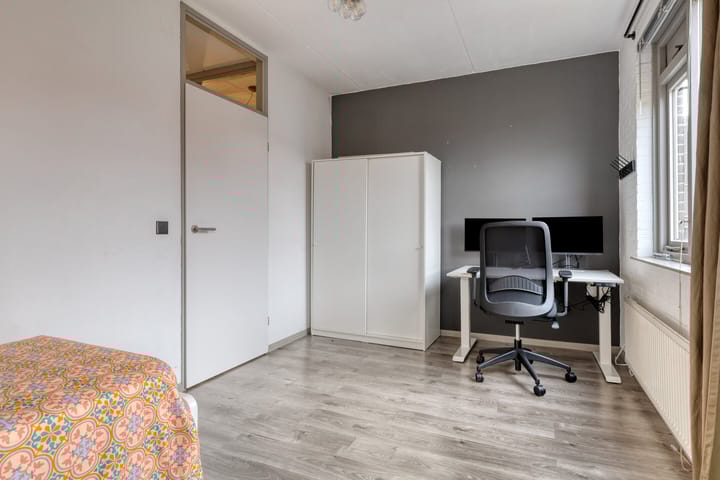 Foto 30 van Zuiderstraat 232