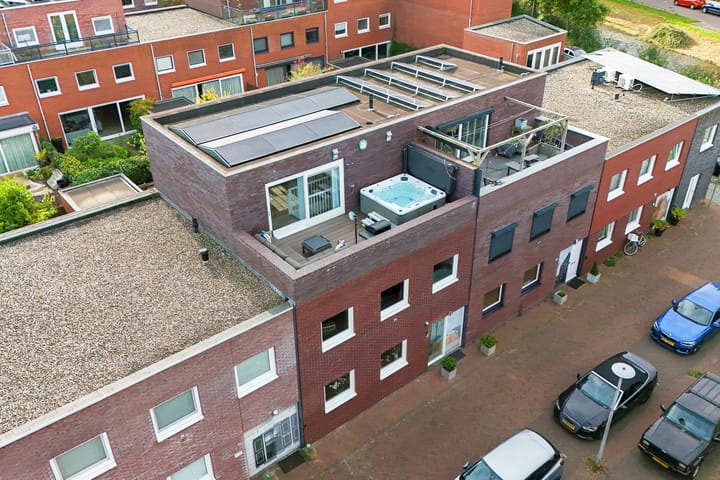 Foto 1 van Alikruikhof 6