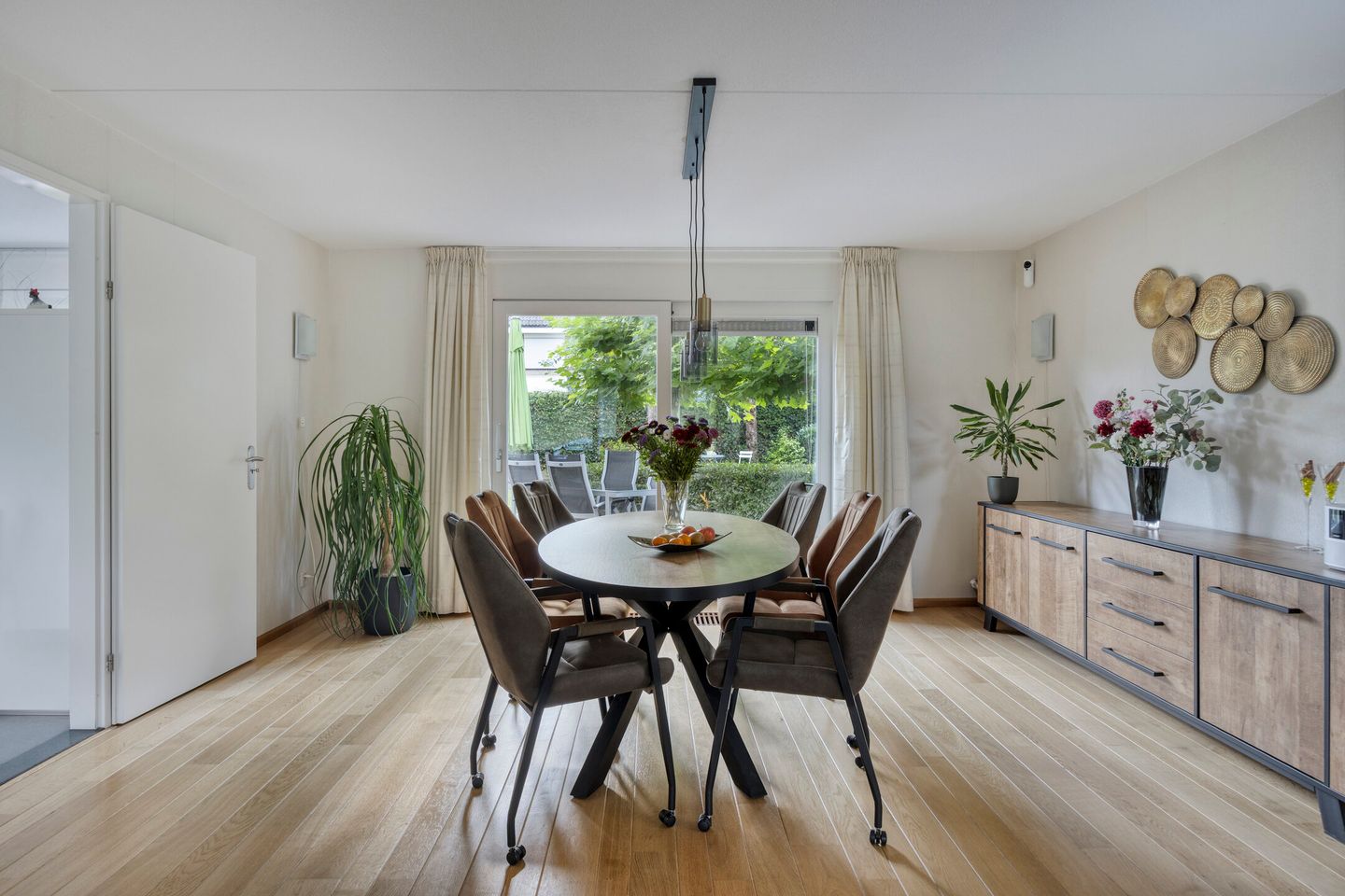 Foto 10 van Forsythiastraat 11