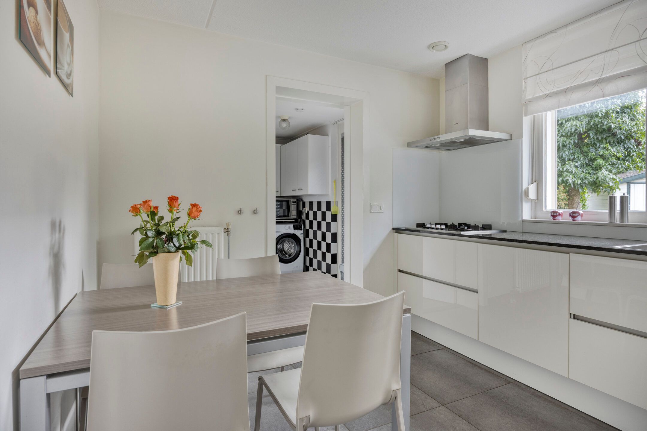 Foto 15 van Forsythiastraat 11