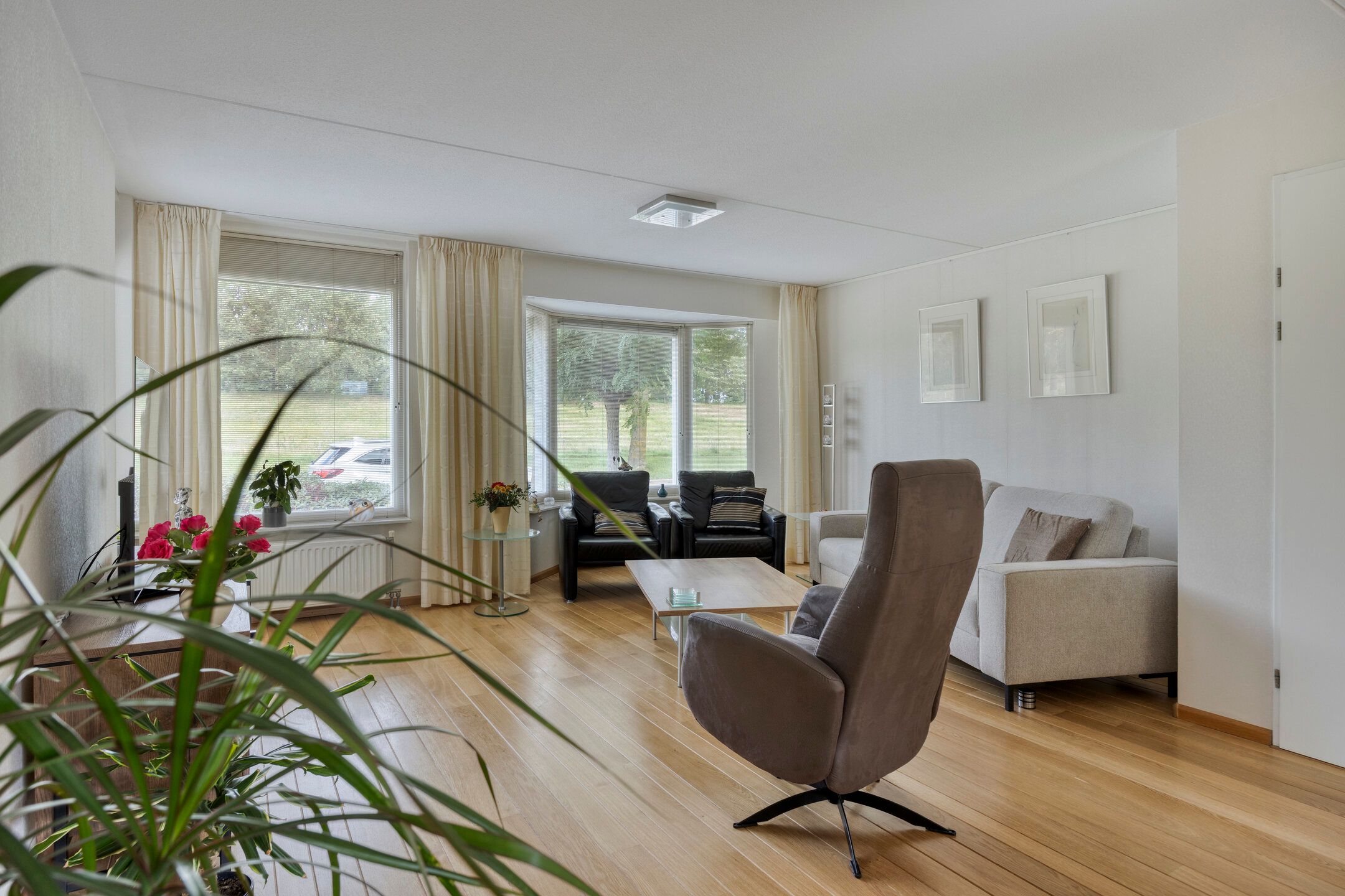 Foto 9 van Forsythiastraat 11