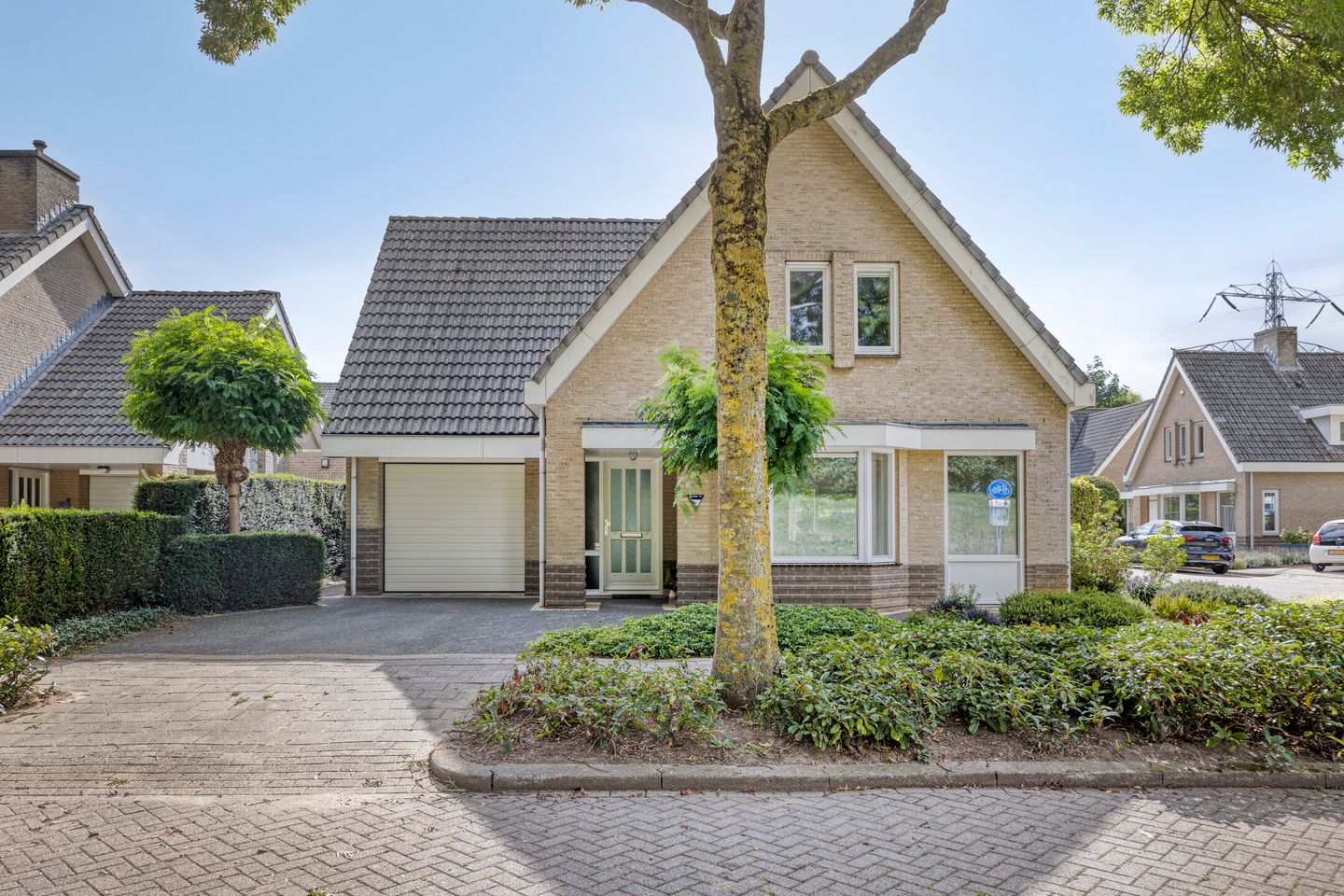 Foto 35 van Forsythiastraat 11