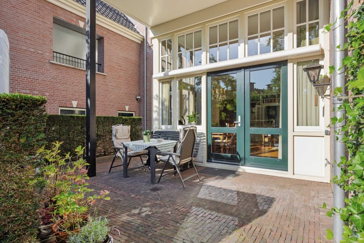 Photo 2 of Heuvelplein 59