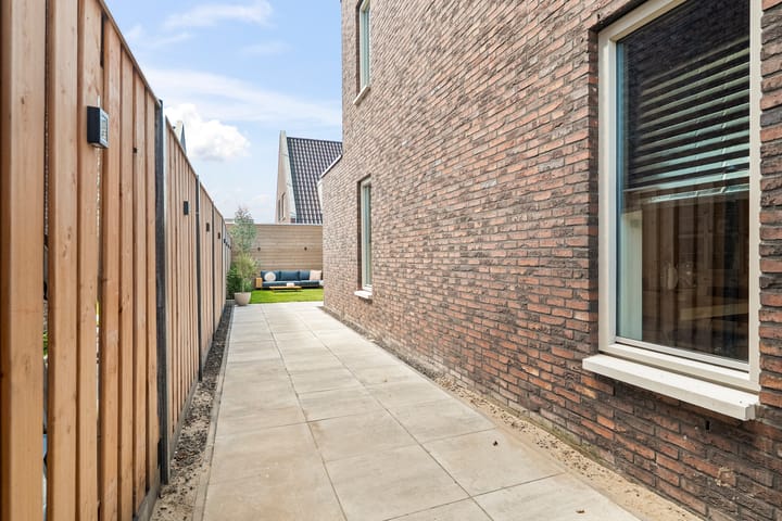 Photo 44 of Sikkel 9