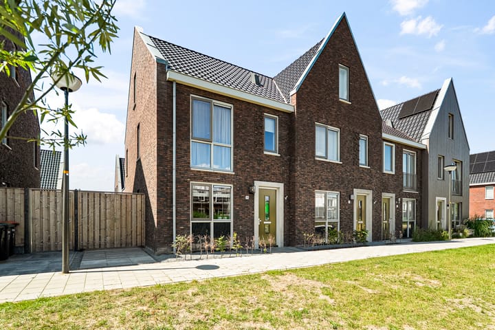 Photo 46 of Sikkel 9