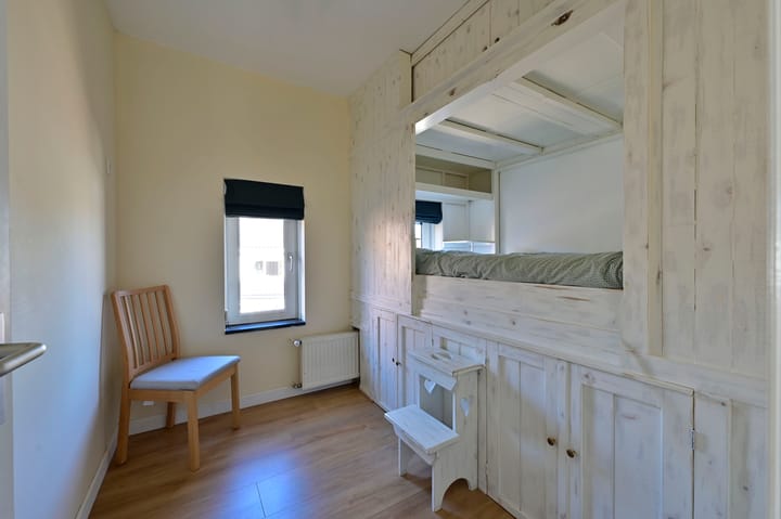 Foto 6 van Middenweg 9-A