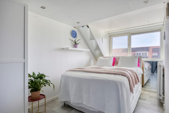 Photo 26 of Willem Hasekampstraat 2