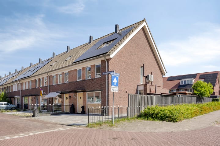 Photo 34 of Willem Hasekampstraat 2