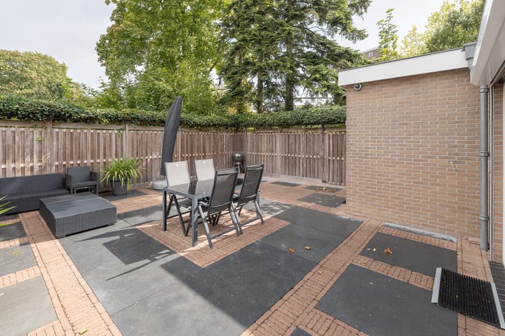 Photo 23 of Zwaluwlaan 111