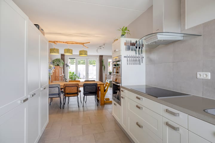 Foto 14 van Meester Janssenweg 17-E