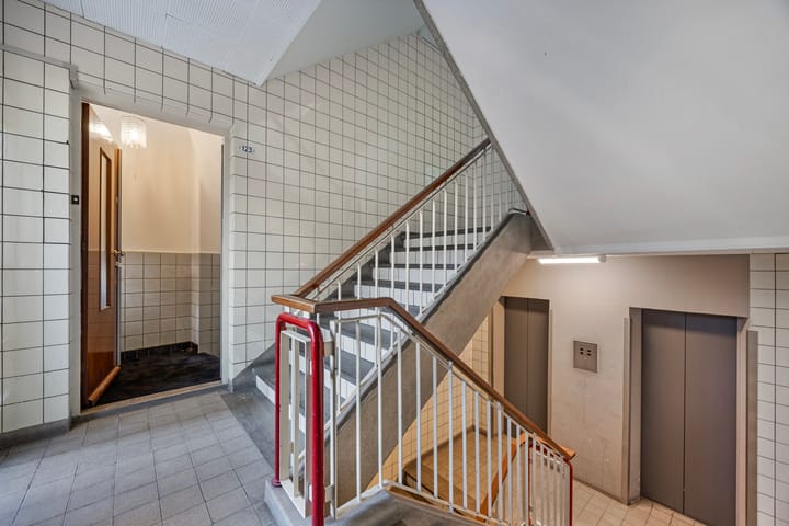 Foto 19 van Jonker Fransstraat 123