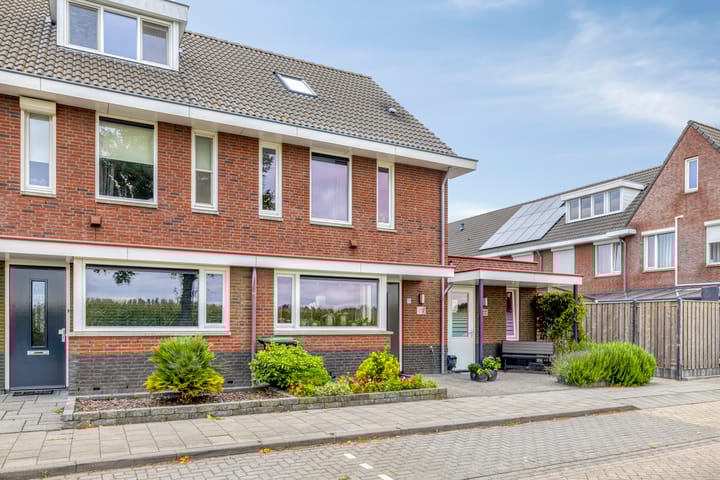 Foto 40 van Meester Janssenweg 17-E