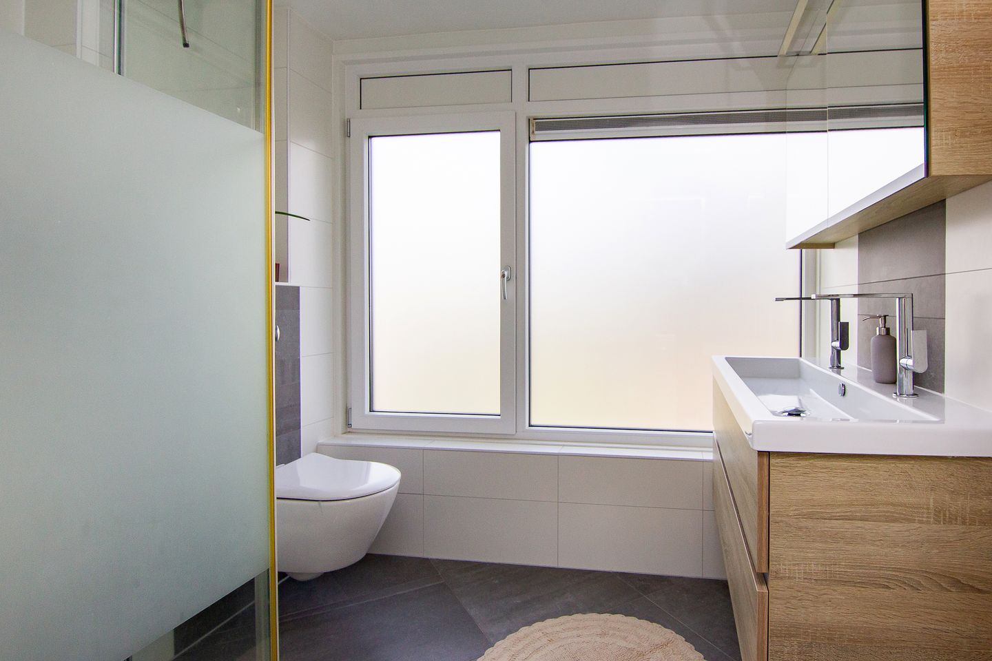 Foto 34 van Amstellaan 19