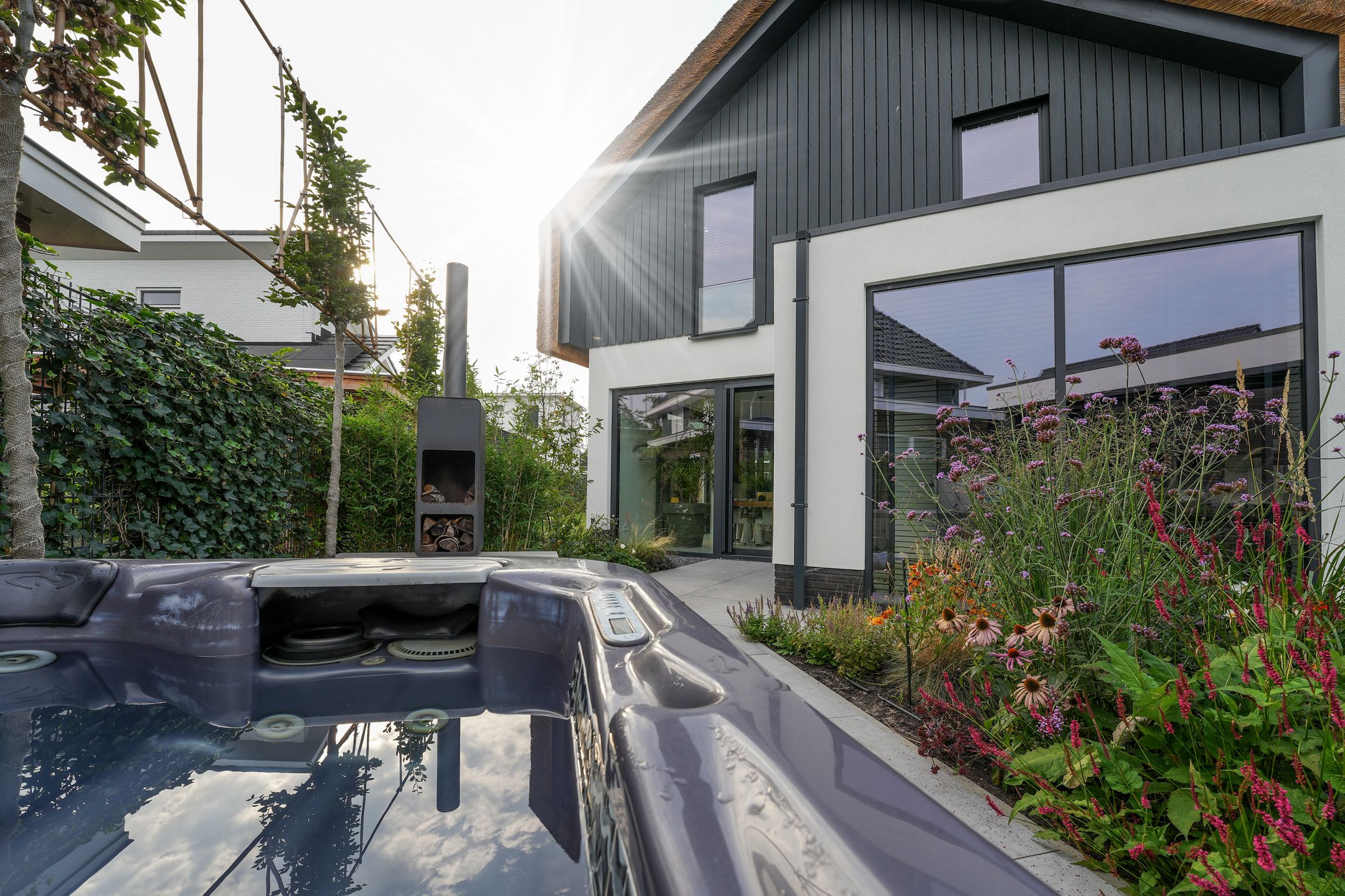 Photo 24 of Hubert van Schonauwenlaan 4