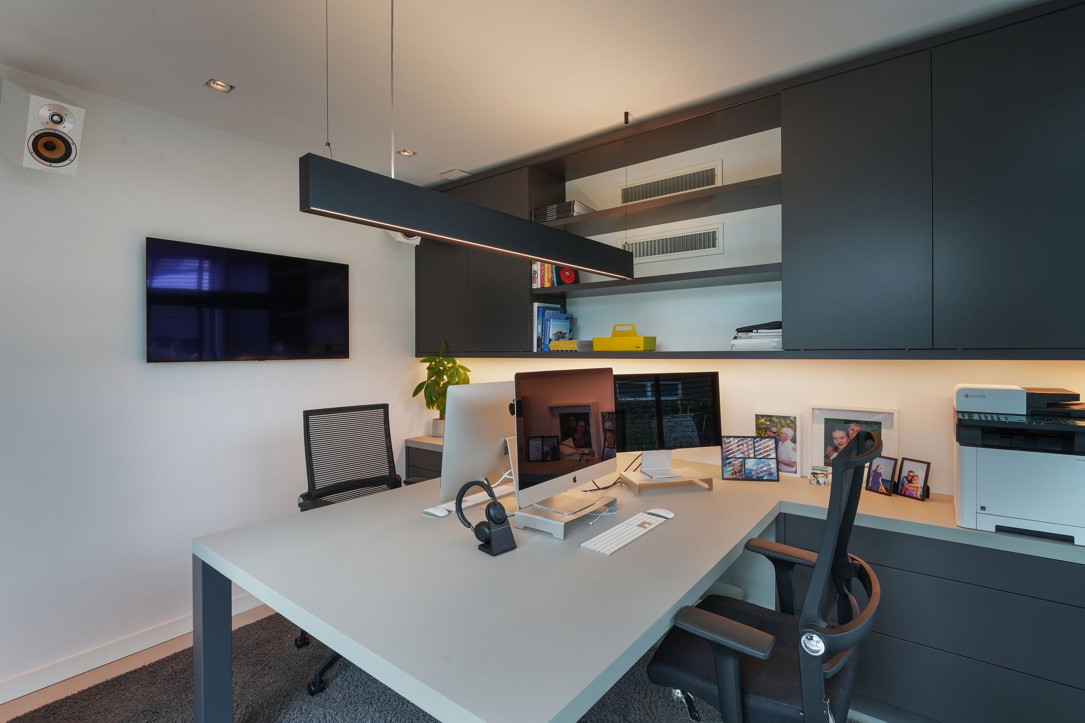 Photo 27 of Hubert van Schonauwenlaan 4