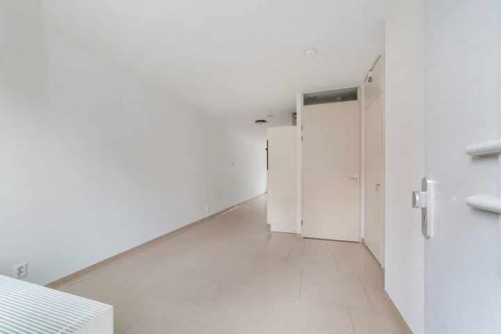 Foto 9 van Glenn Millerstraat 58