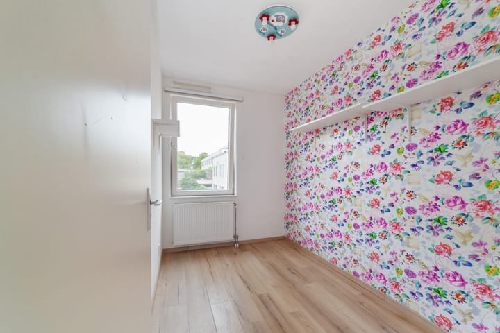 Foto 19 van Glenn Millerstraat 58