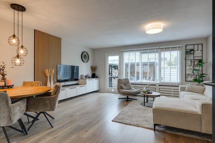 Foto 2 van Lichtgroen 31