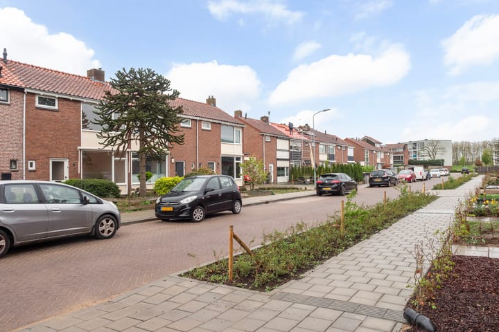 Foto 19 van Betulastraat 7