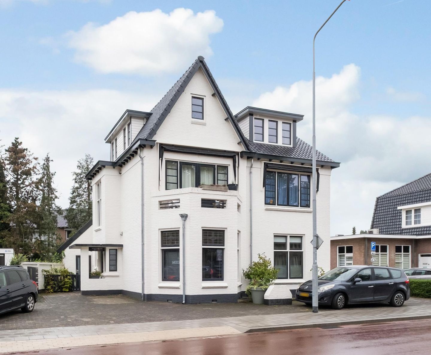 Foto 1 van Stationsweg 42-D