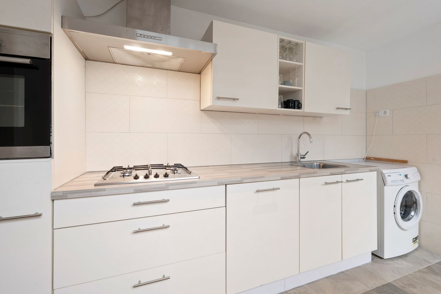 Foto 14 van Van Leeuwenhoekstraat 42