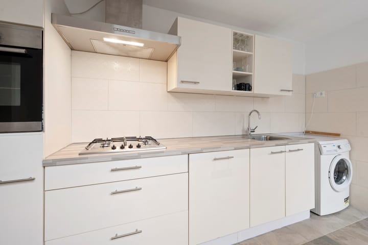 Foto 14 van Van Leeuwenhoekstraat 42