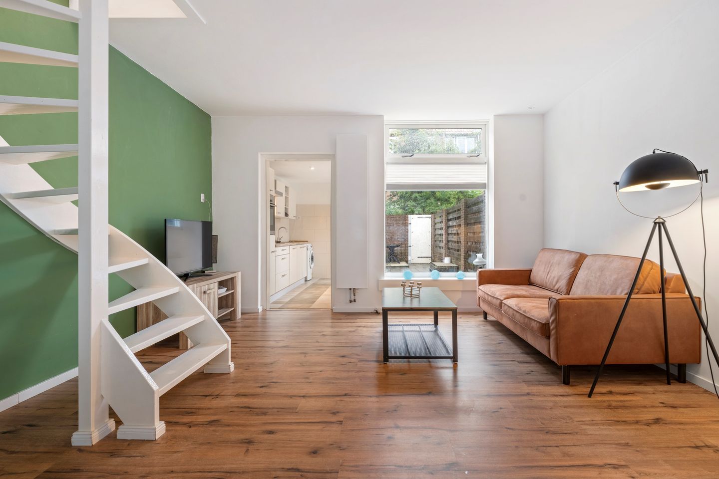 Foto 10 van Van Leeuwenhoekstraat 42