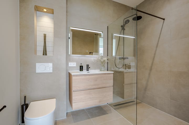 Photo 20 of Milletstraat 56-3