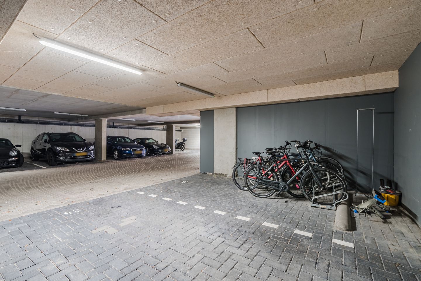 Foto 44 van Clusiushof 74