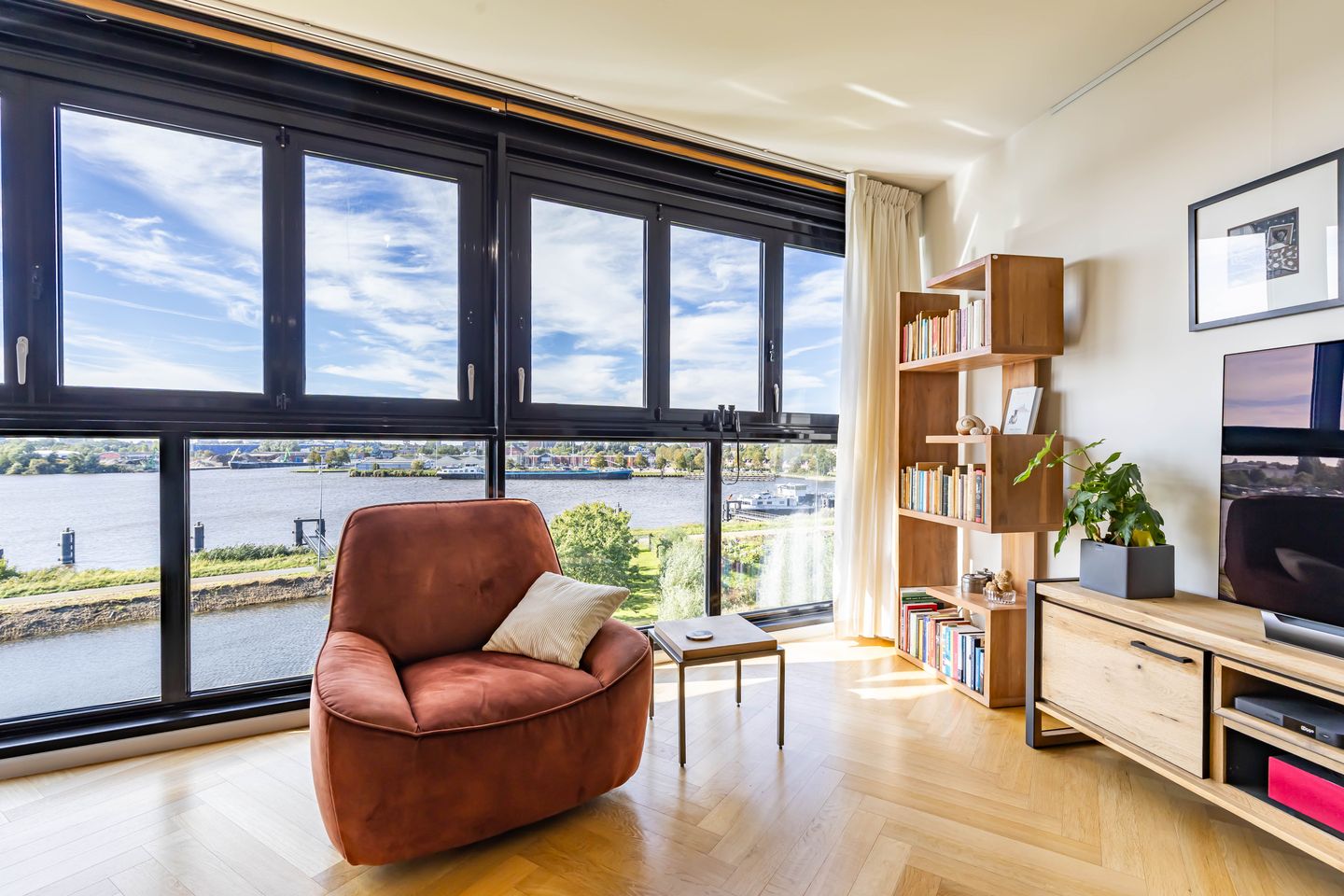 Foto 19 van Regattaweg 50