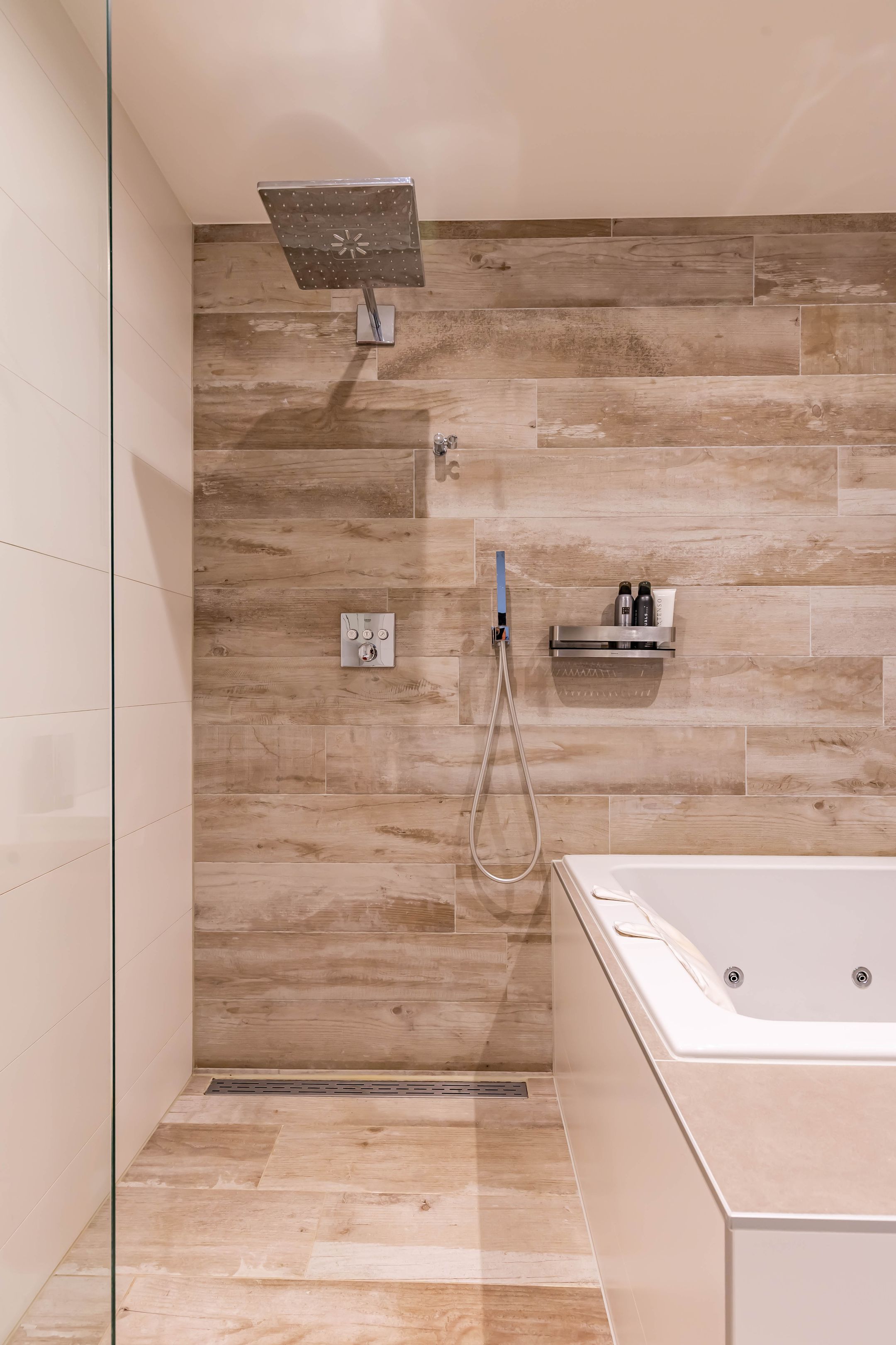 Foto 33 van Regattaweg 50