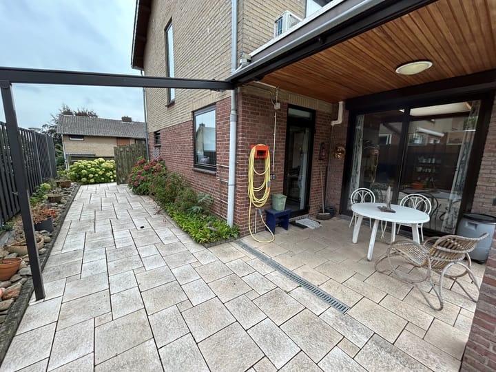 Photo 8 of Buijsroggestraat 9