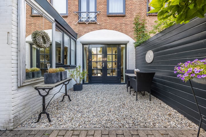 Foto 23 van Irenestraat 24