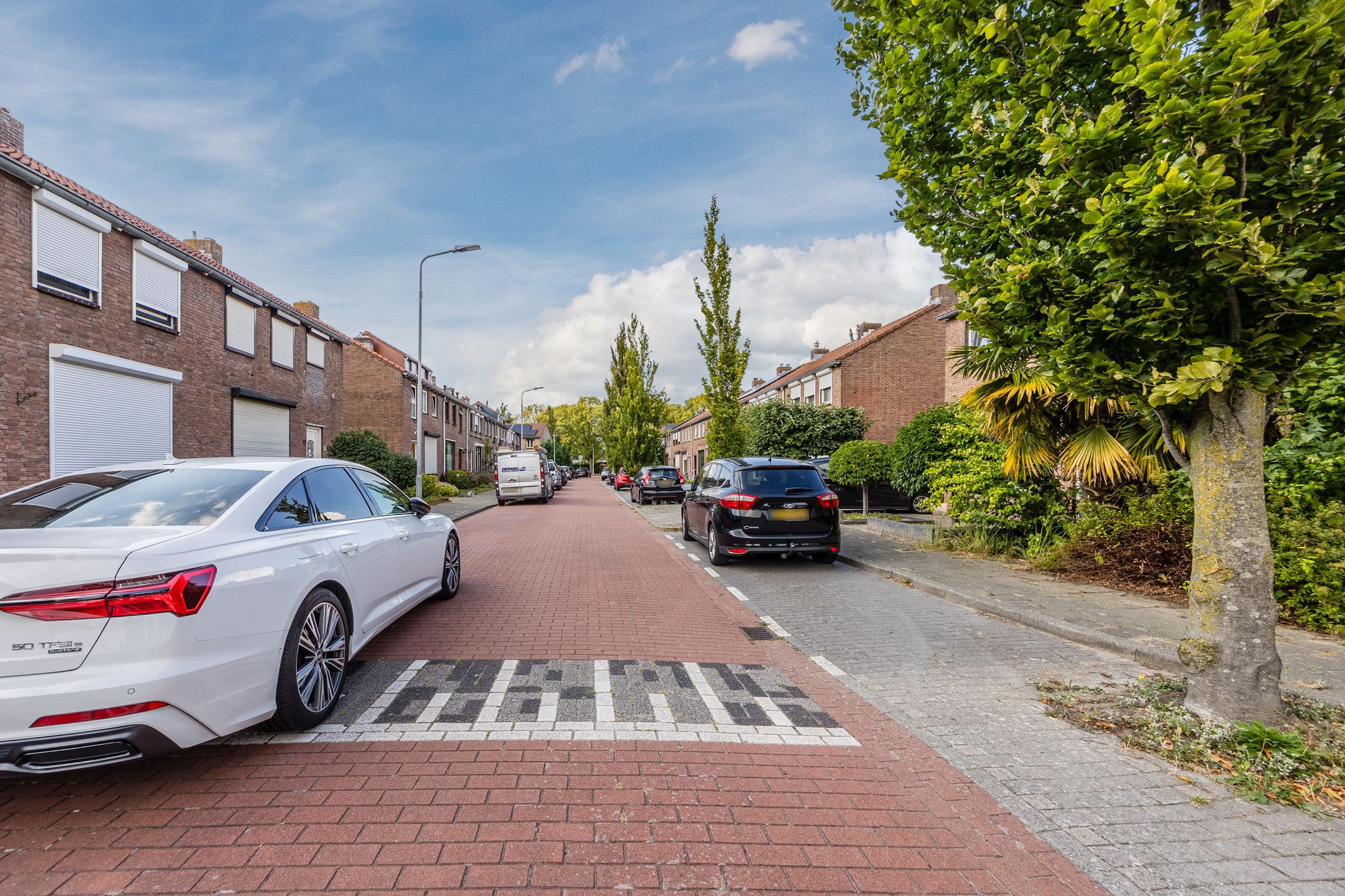 Foto 27 van Irenestraat 24