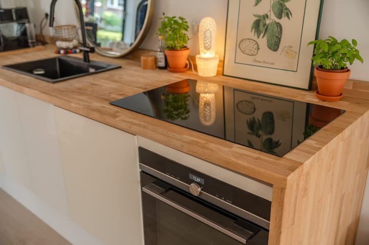 Photo 9 of Van Zuylen van Nijeveltstraat 145