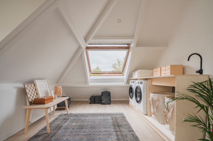 Photo 33 of Van Zuylen van Nijeveltstraat 145