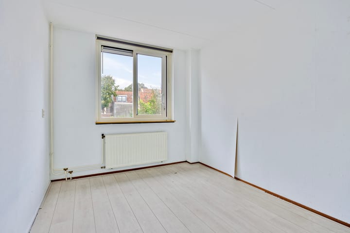 Foto 19 van Van der Lubbehof 2