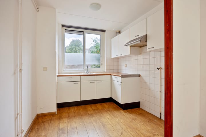 Foto 4 van Van der Lubbehof 2