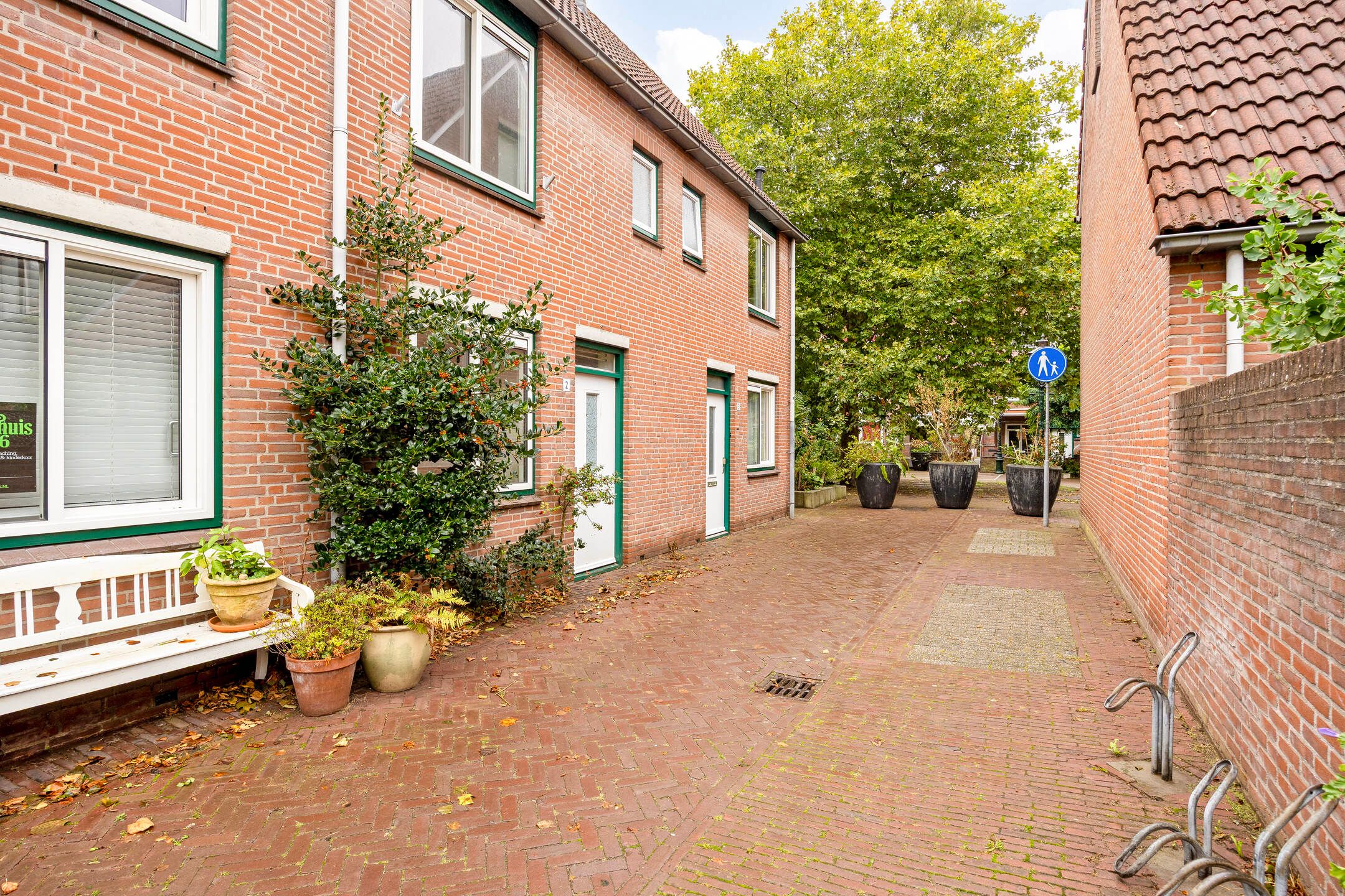 Van der Lubbehof 2, Leiden