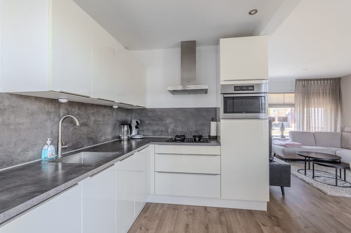 Foto 15 van Brederolaan 14