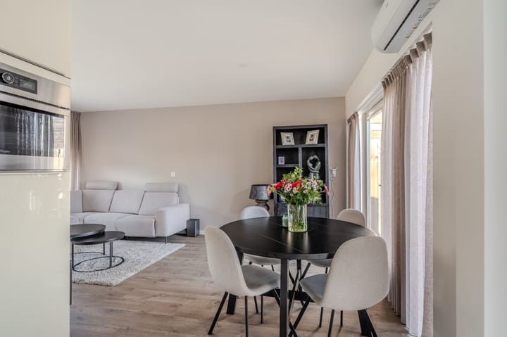 Foto 16 van Brederolaan 14