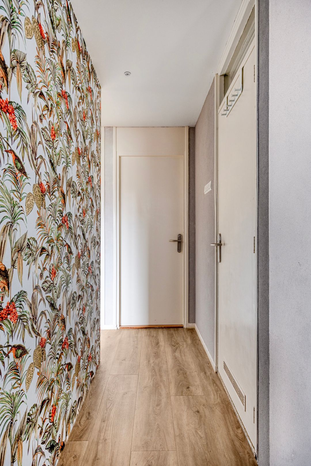 Photo 17 of Amalia van Solmsstraat 29