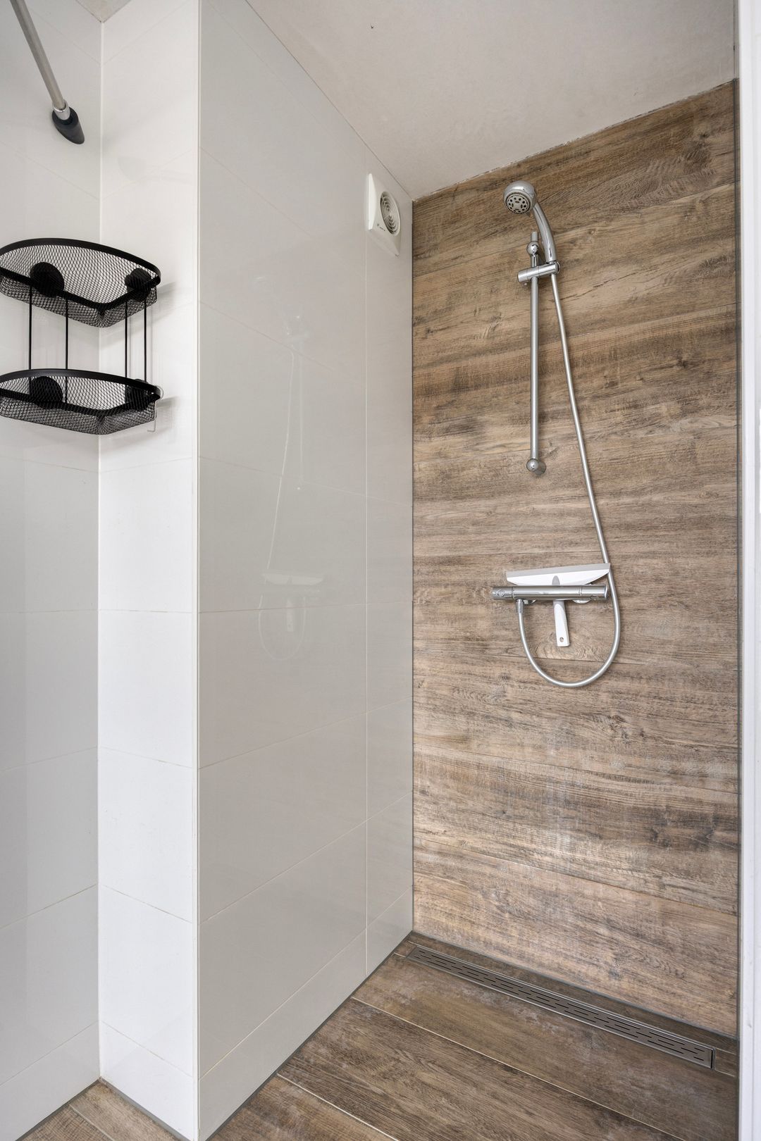 Photo 23 of Amalia van Solmsstraat 29