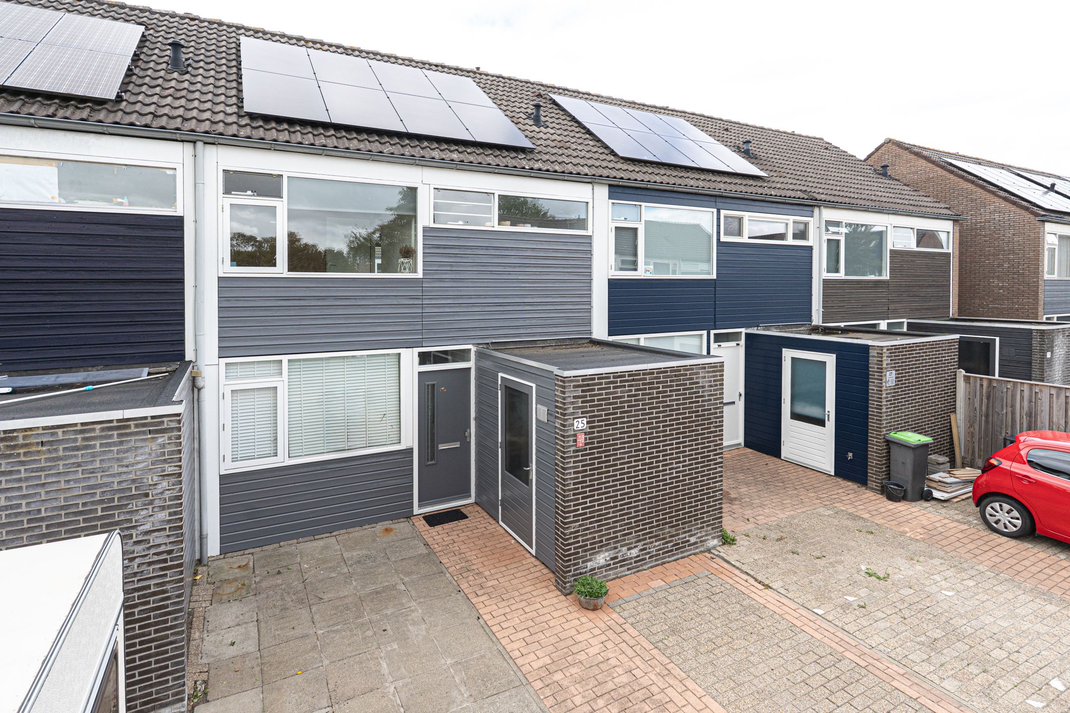 Photo 9 of Oosterscheldestraat 25