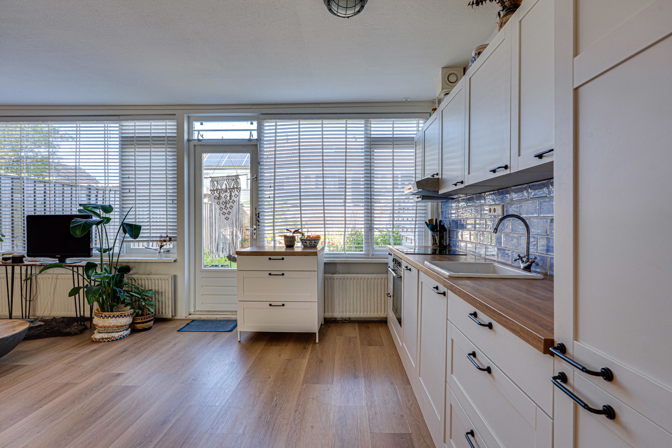 Photo 15 of Oosterscheldestraat 25