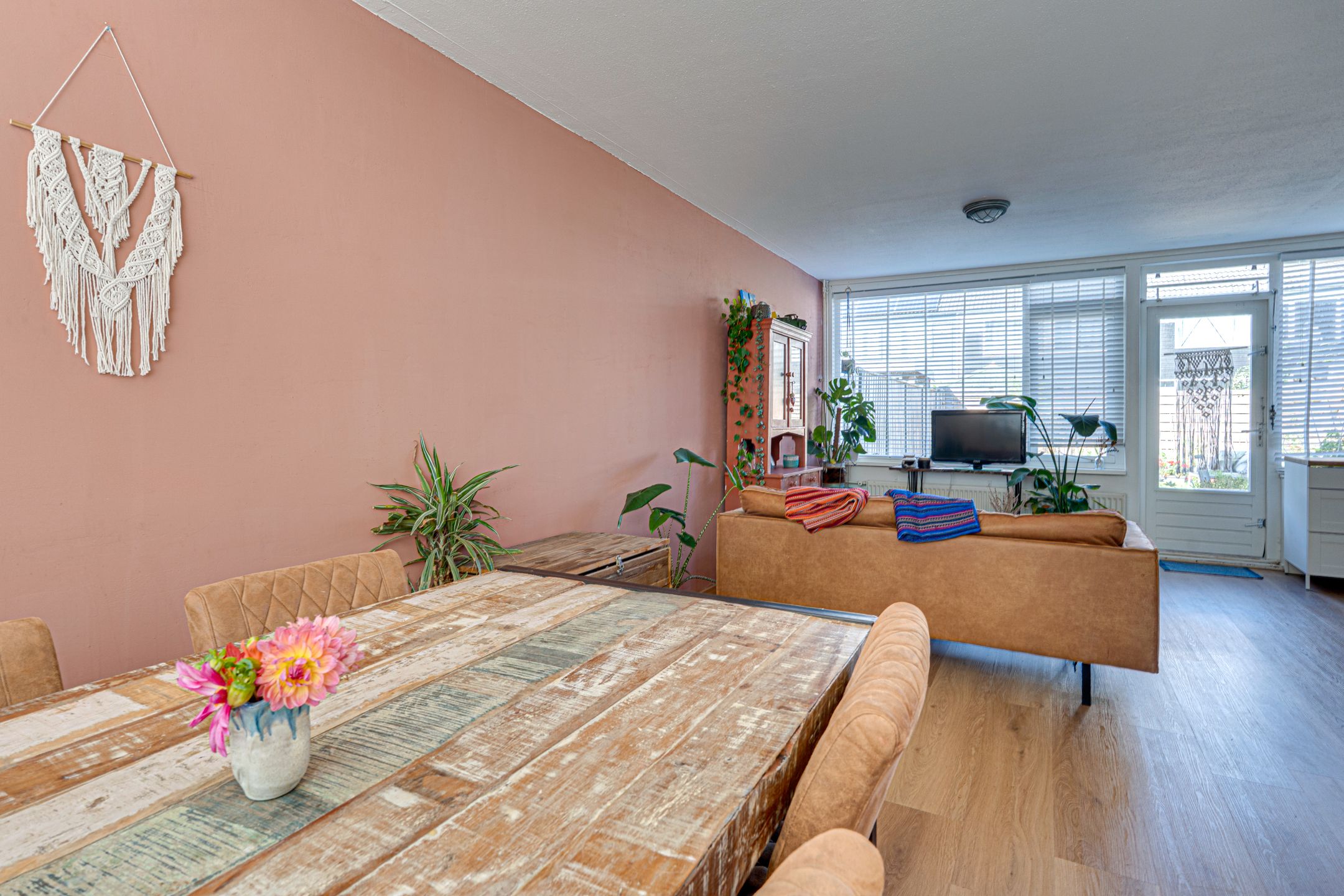 Photo 21 of Oosterscheldestraat 25