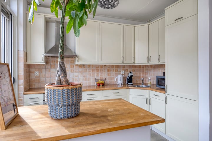 Foto 9 van Veeckensstraat 6